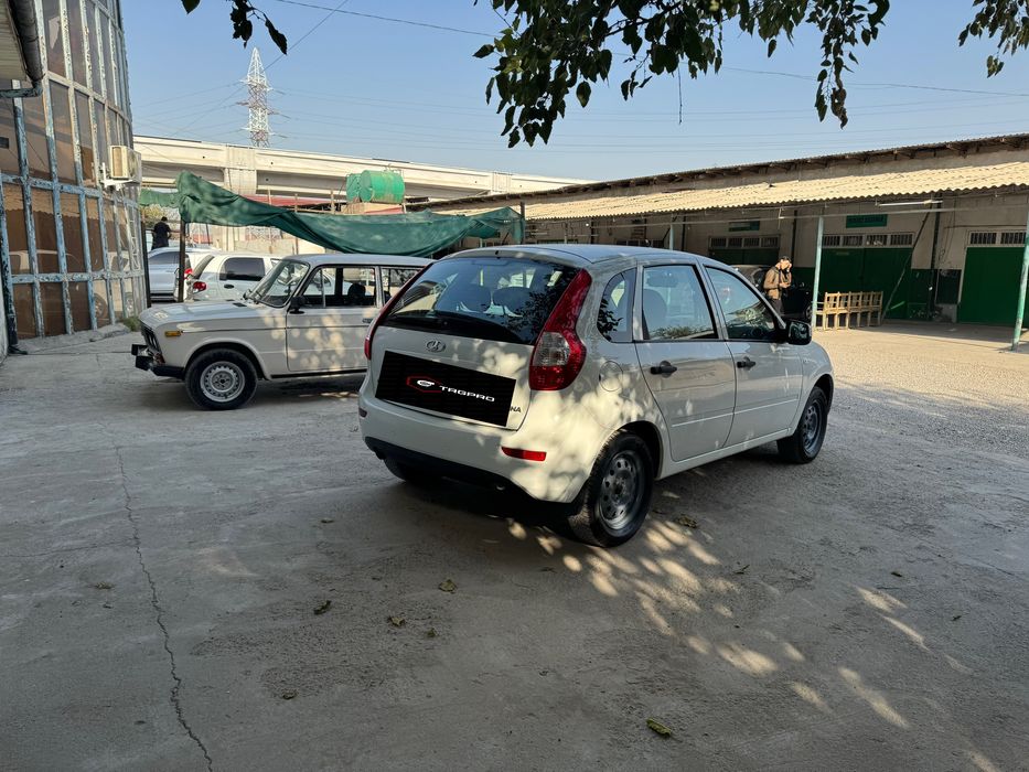 Продам Lada Kalina 2