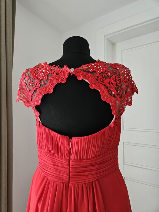 Rochie roșie lunga