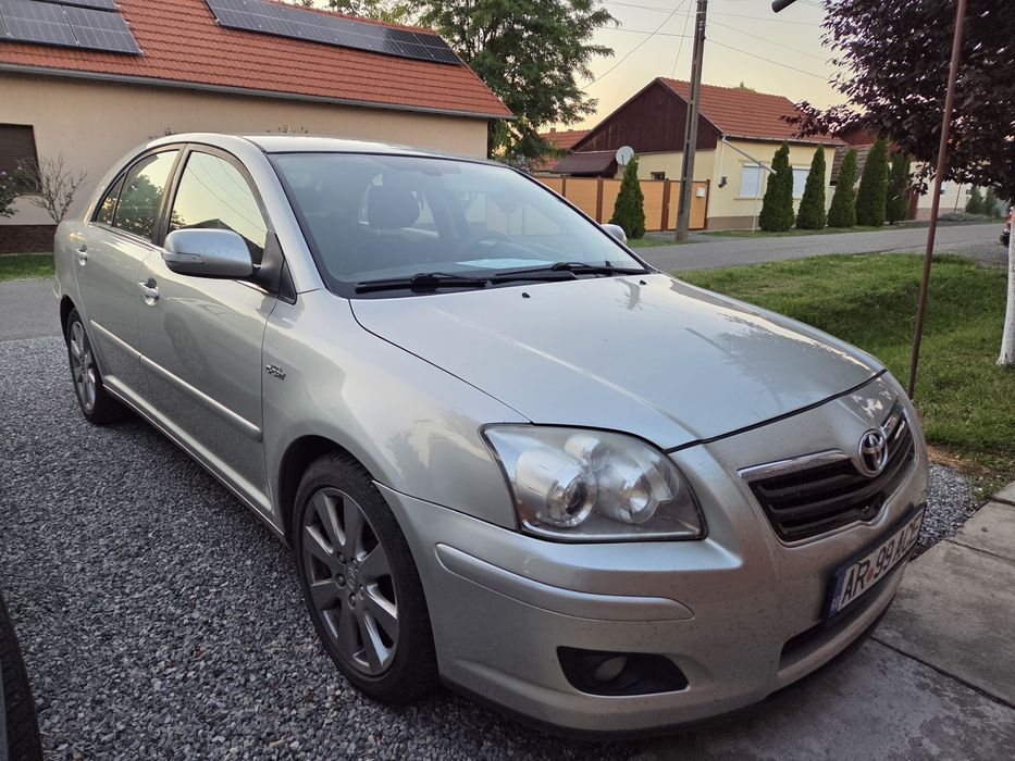 Toyota Avensis 2.2 diesel