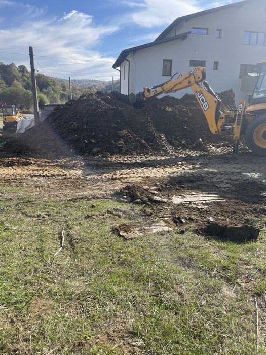 Pamânt fertil gratis — ridicare de la fața locului