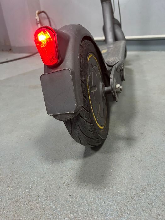 Trotienta electrica Ninebot kickscooter max