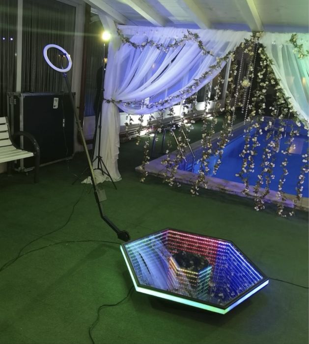 Platforma 360 video Infinity glass /Videobooth / Video 360