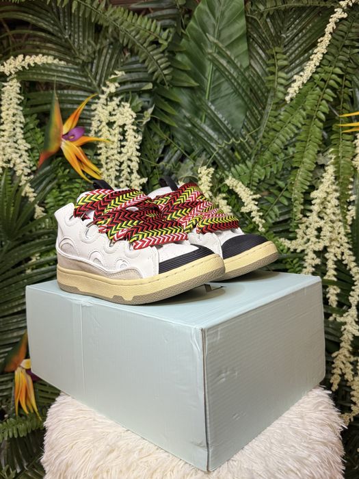 Lanvin Curb Suede White Grey