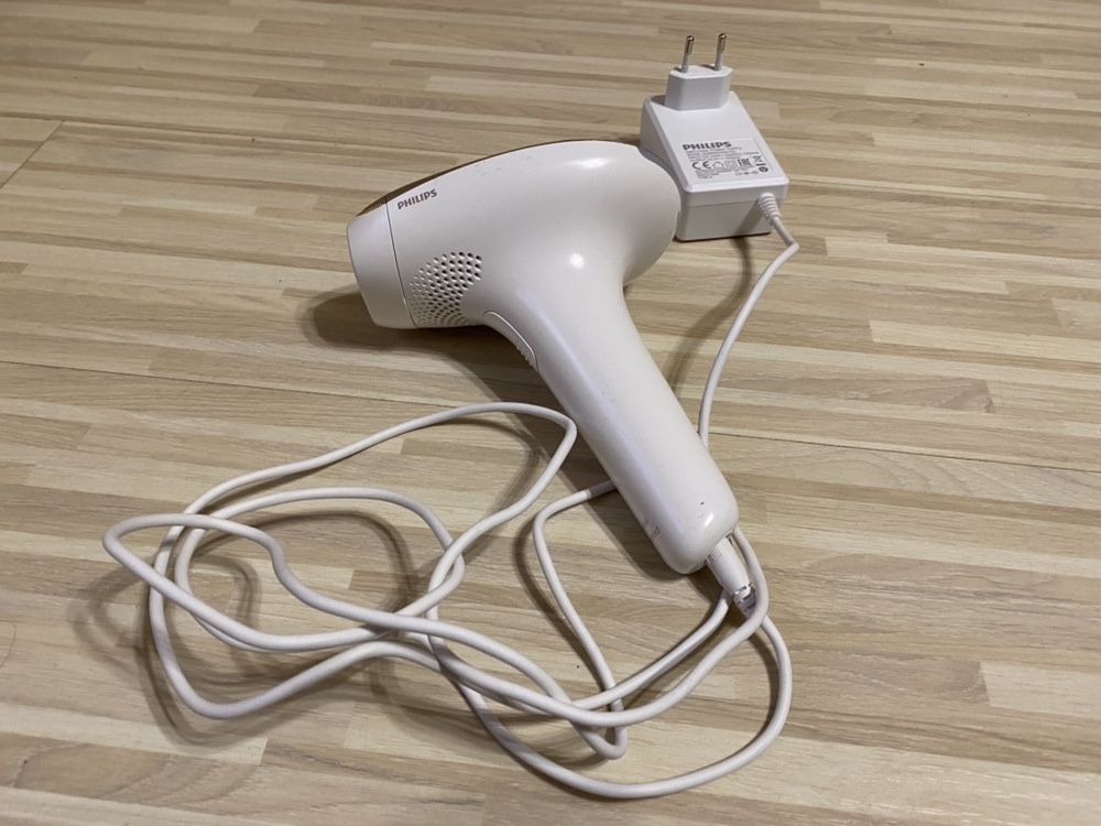 Epilator Philips - Aparat IPL pentru îndepărtarea părului