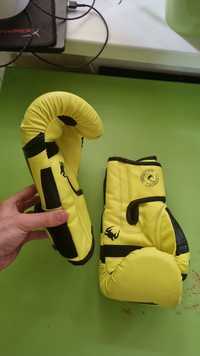 Продаются перчатки Venum 8oz в идеальном состоянии