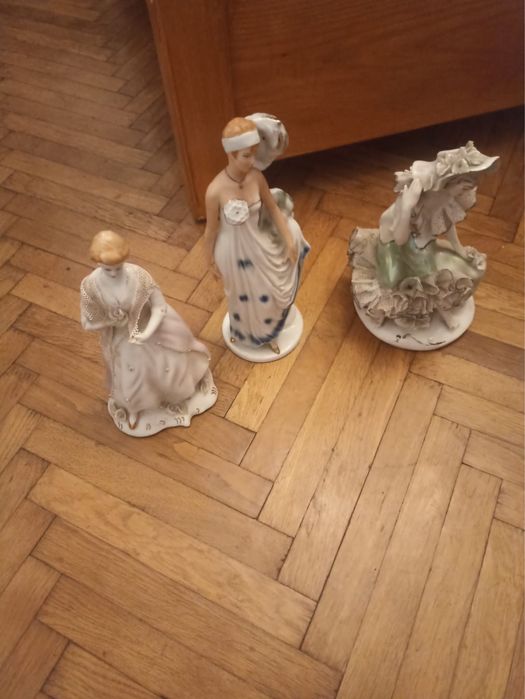 Diferite bibelouri vechi