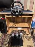 Volan de gaming Thrustmaster T248 cu pedale, în condiție perfectă