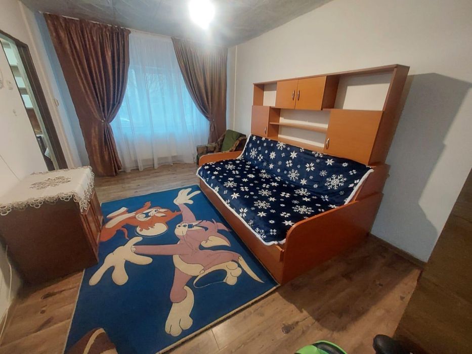 Garsoniera de inchiriat in zona HCC, vizavi de Scoala 7, Caracal