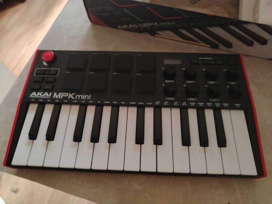AKAI MPK mini mk3