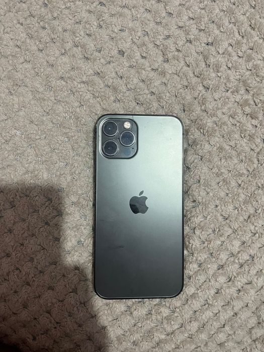 Iphone 12 pro срочная продажа.