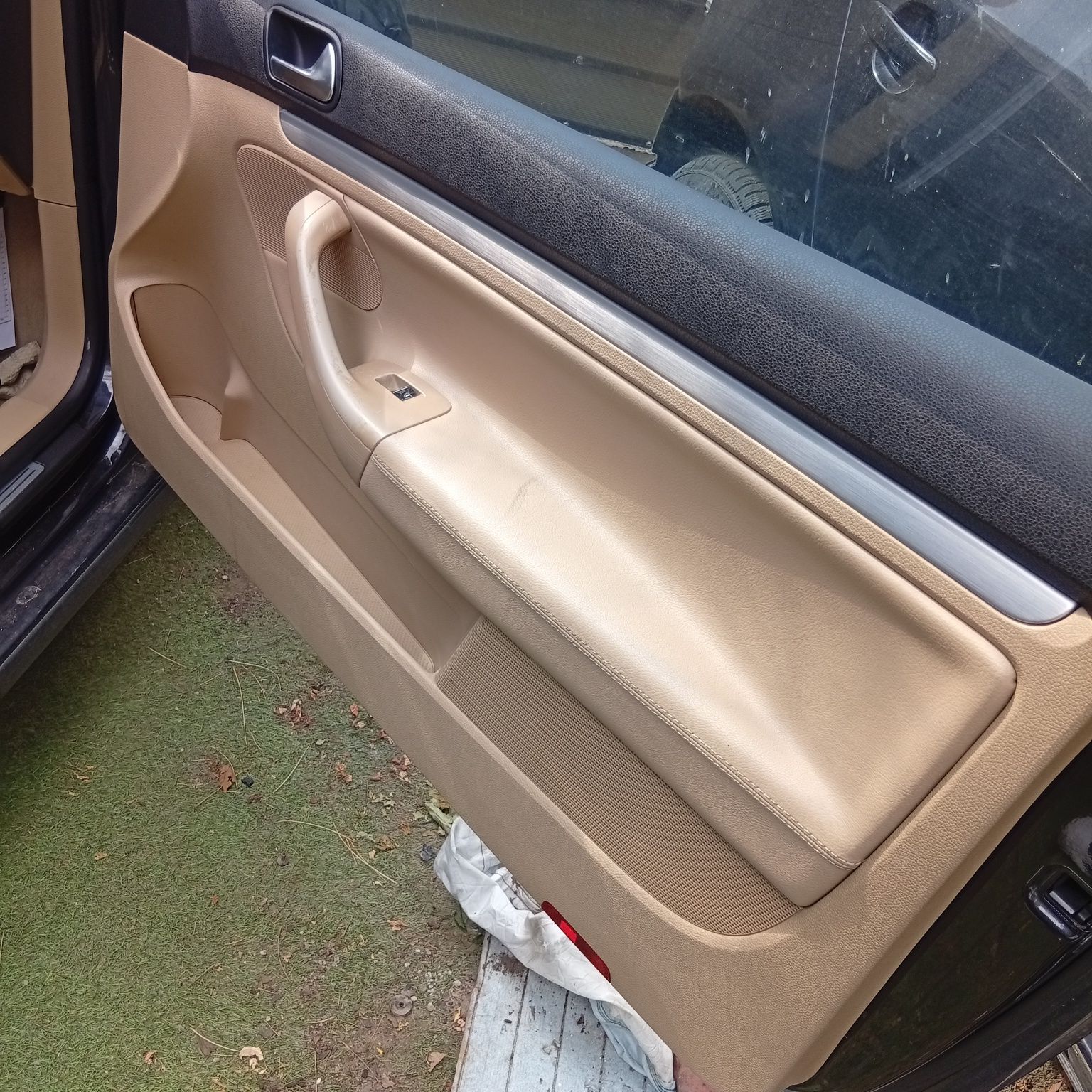 Plafoniera crem parasolare elemente plafon golf 5 6 passat jetta crem