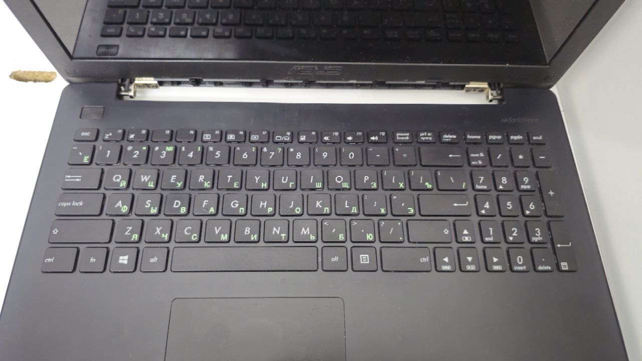 Ноутбук Asus купите не пожелеете.