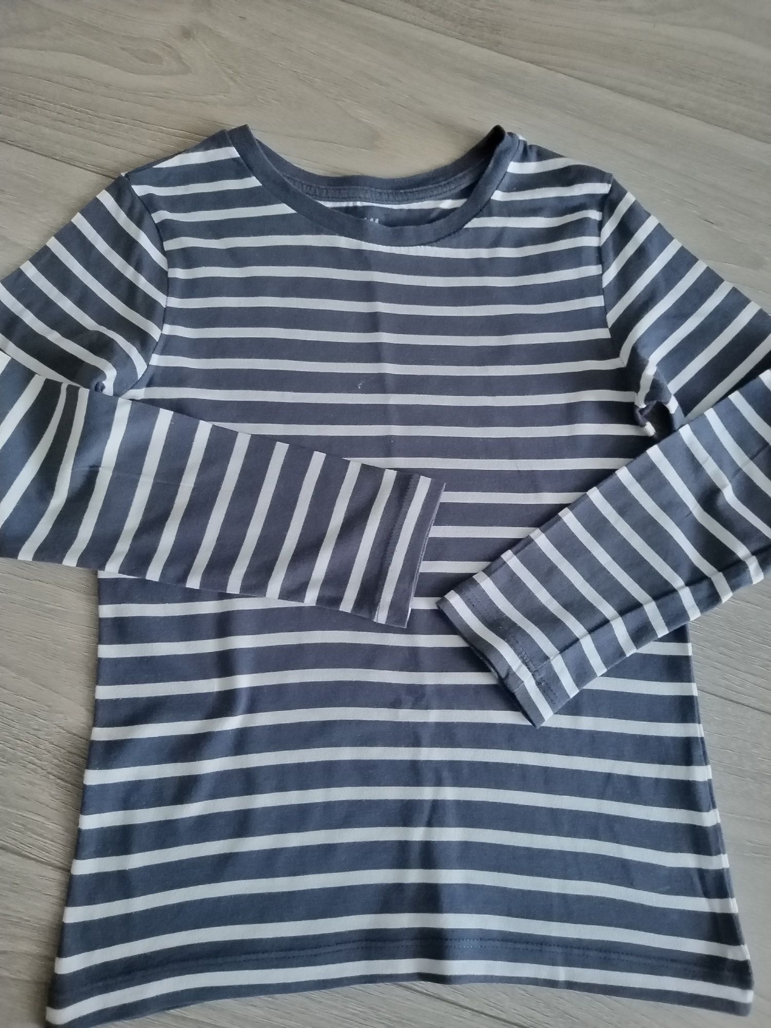 Lot 4 bluze maneca lunga H&M copii 122 - 128 cm