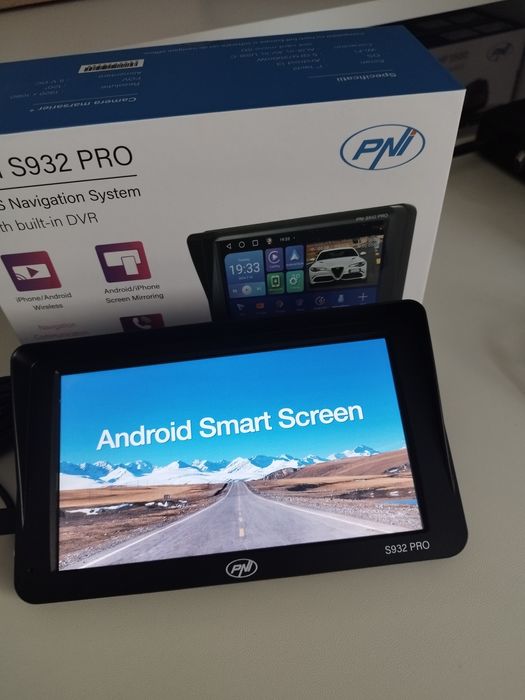 Sistem navigatie GPS cu DVR-PNI S932 PRO ecran 7 inch+camera marsarier