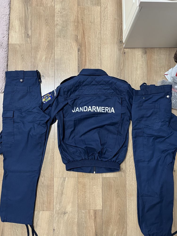 Tinuta Jandarmerie