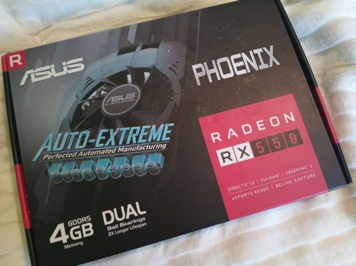 Placa video ASUS AMD Radeon RX 550 Phoenix EVO 4GB