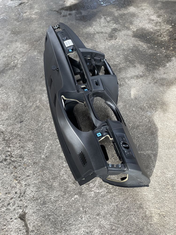 Planșă Bord BMW E90 E91 +Airbag Pasager