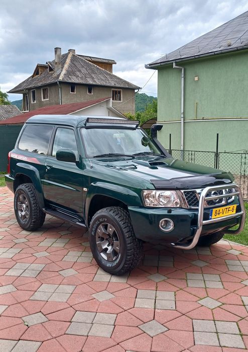 Nissan Patrol gu4.4x4.cauciucuri noi.an 2007.off road