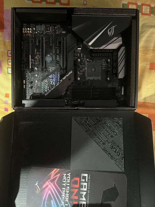 placa de baza asus rog strix gaming