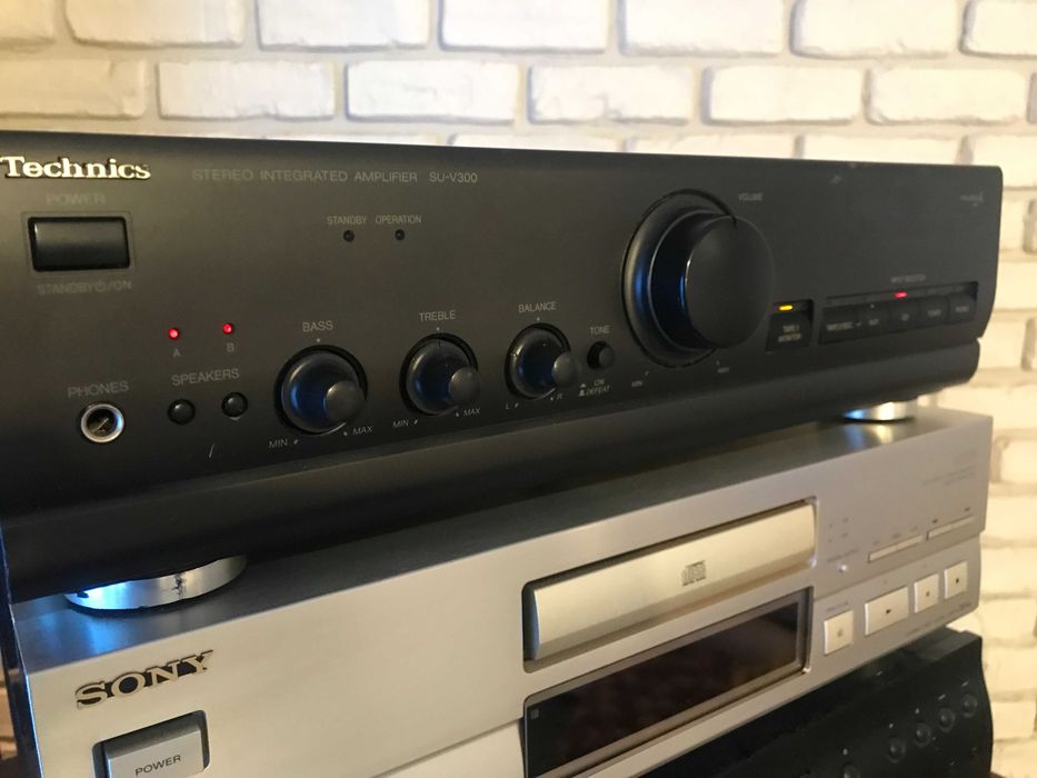 Technics SU-V300 amplificator