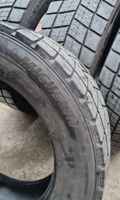 4 Anvelope Motrica Michelin XLine D3 295/60 R22.5 DOT 0625 Impecabile.
