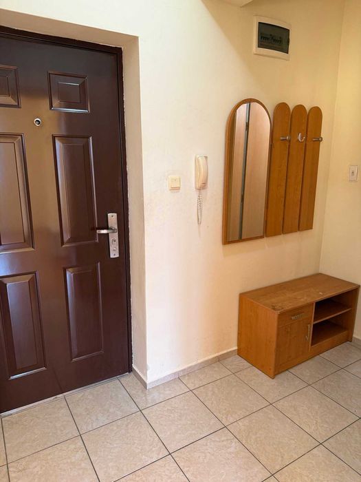 Двустаен апартамент в Меден Рудник