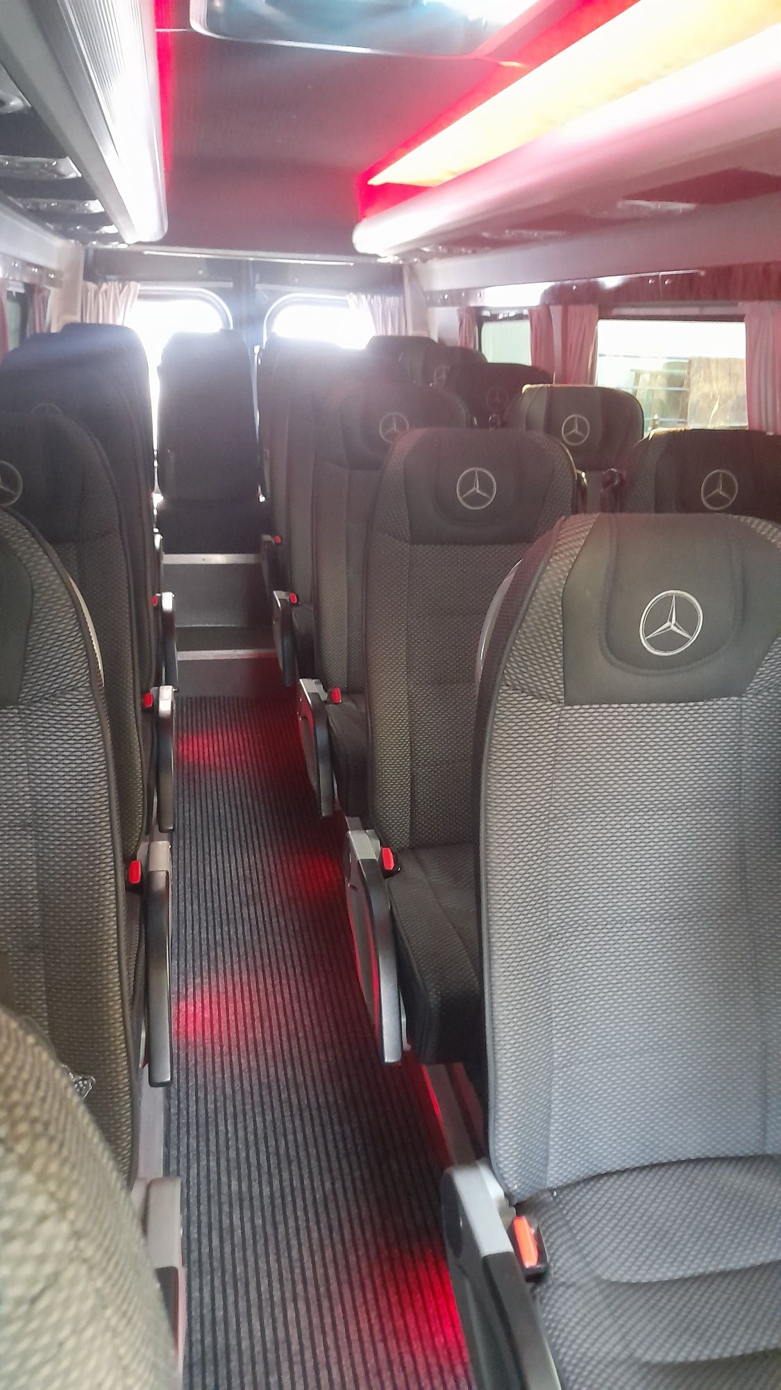 Mercedes Sprinter 516 CDI 21 Locuri 2019