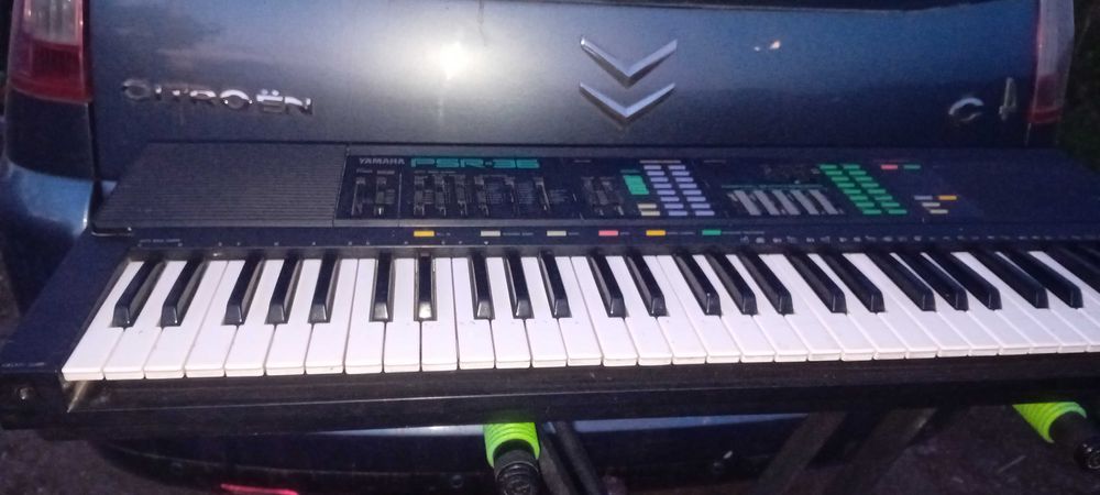 orga sintetizator profesionala Yamaha
