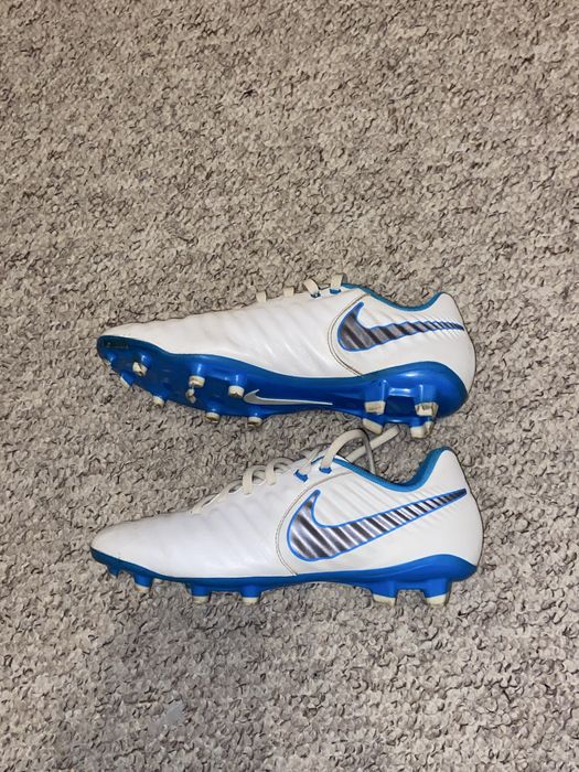 Ghete de fotbal Nike Tiempo