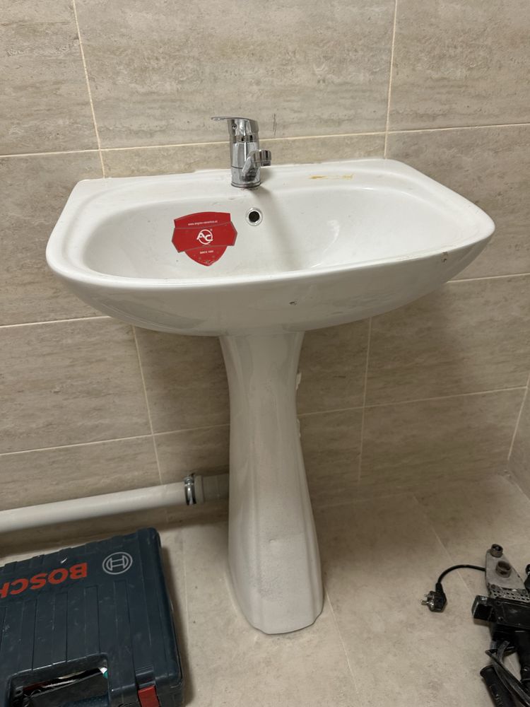 Продам раковина тюльпан
