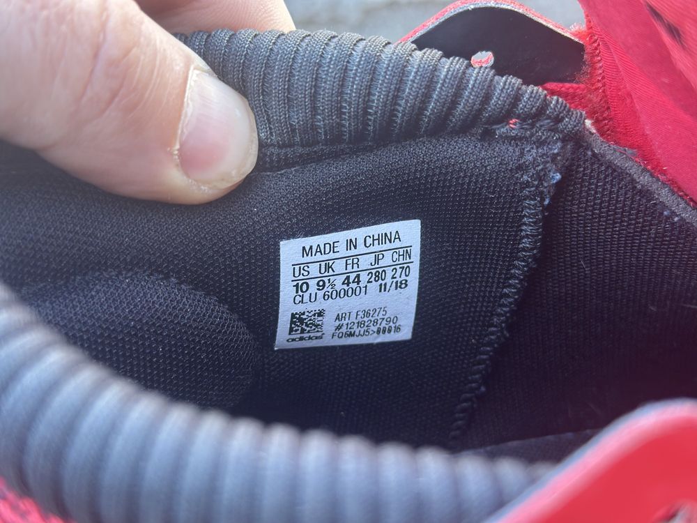 Маратонки 44 номер Adidas