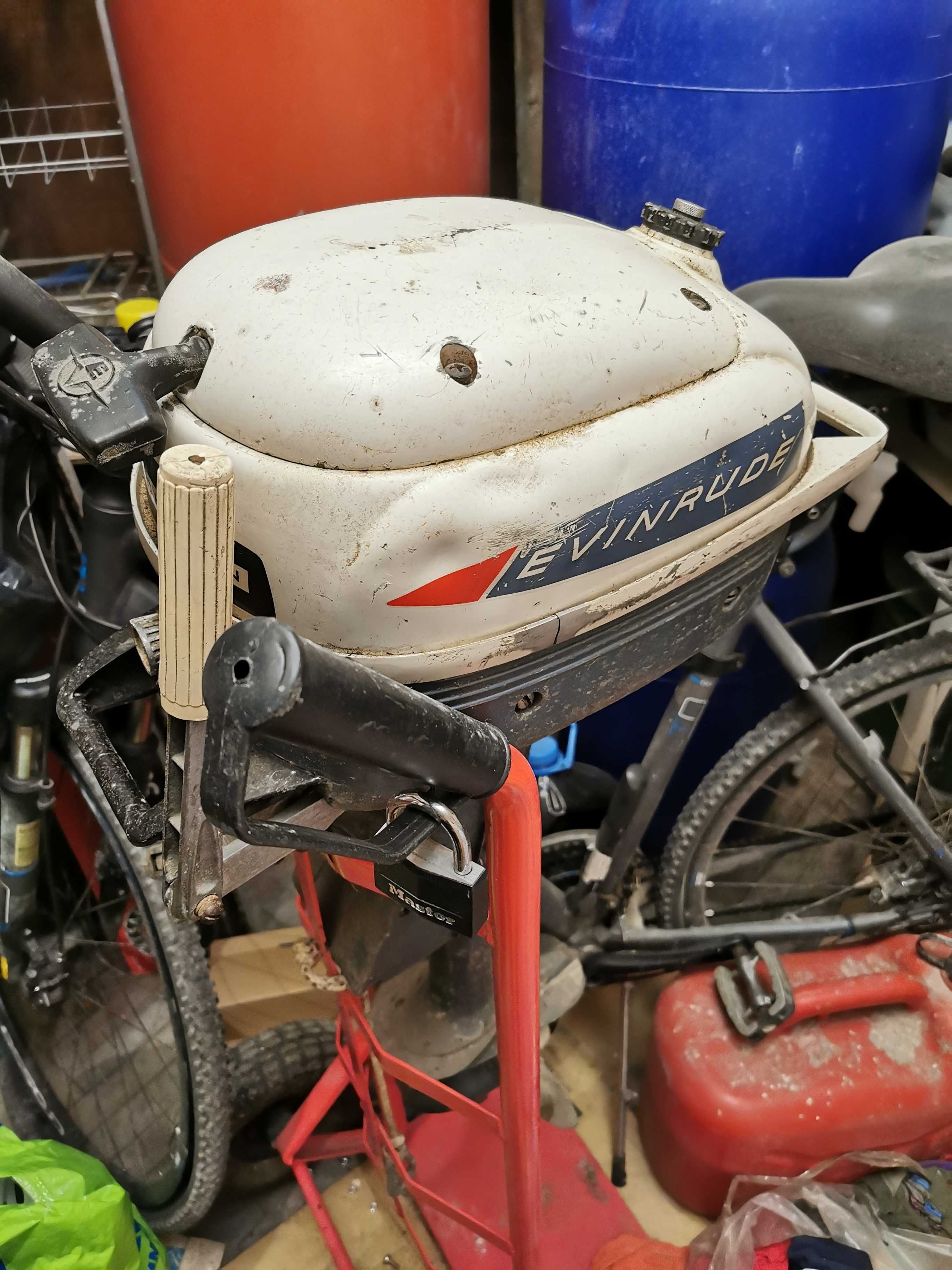 Лодка и/или извънбордов двигател 3hp