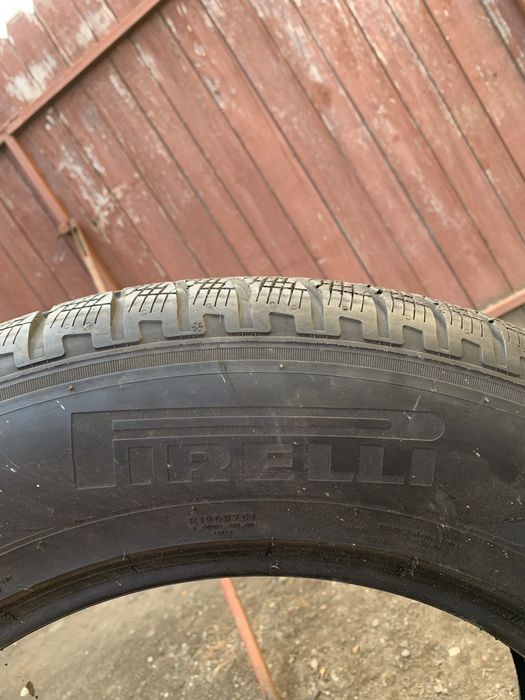 Vand cauciuc pirelli scorpion 235/65/r18