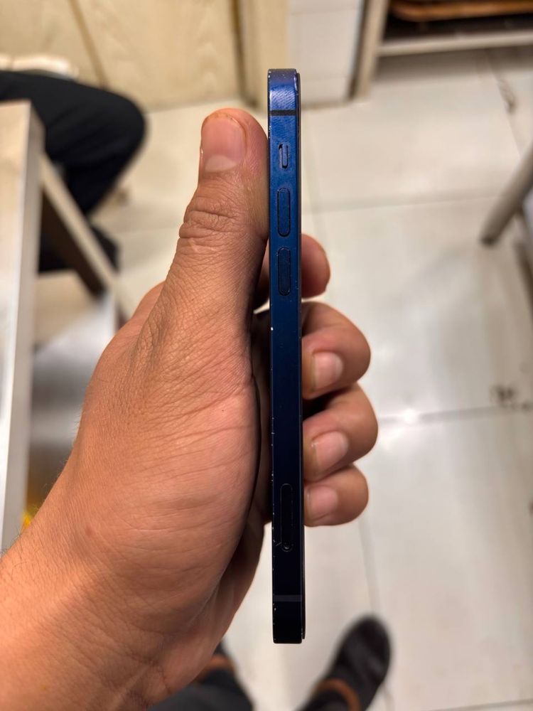 Iphone 12 64 gb holari yaxwi