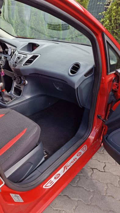 Ford Fiesta 2010 1.2 benzina