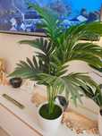Planta artificiala cu ghiveci