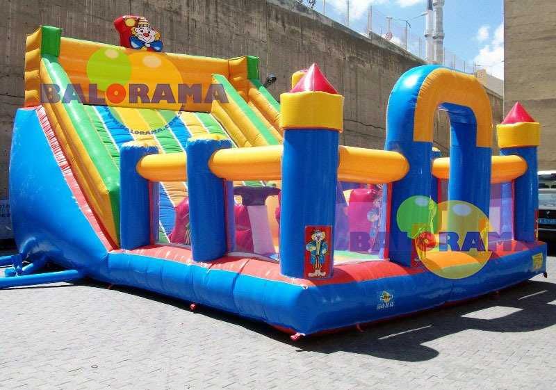 Надуваем атракцион