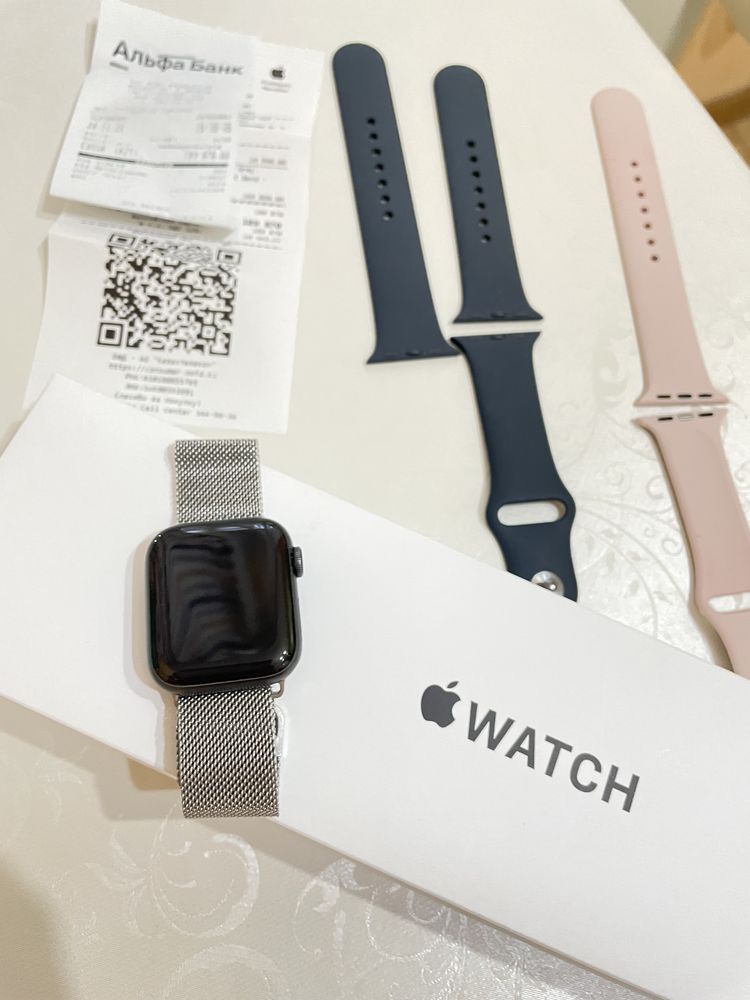 Продам часы Apple Watch