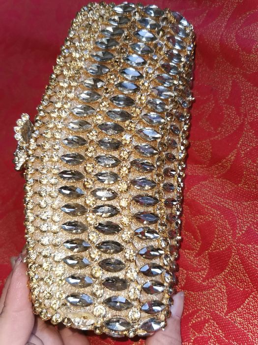 Clutch cu cristale, handmade