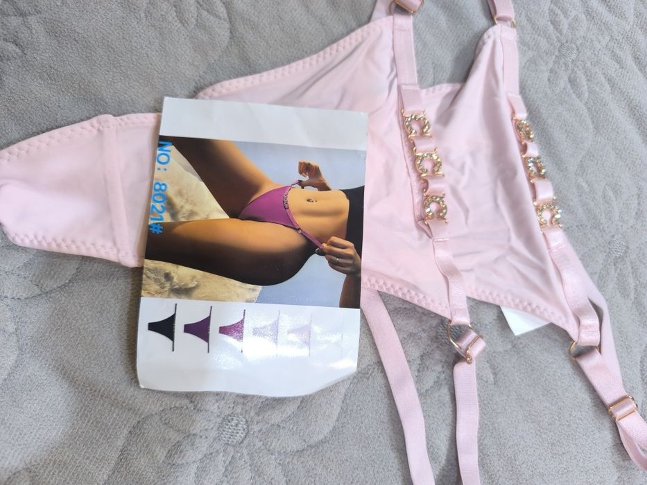 Трусики      женские (стринги)