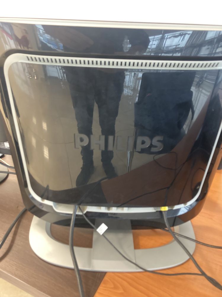 Монитор Philips 17”