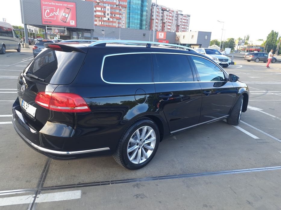 Vând Volkswagen Passat