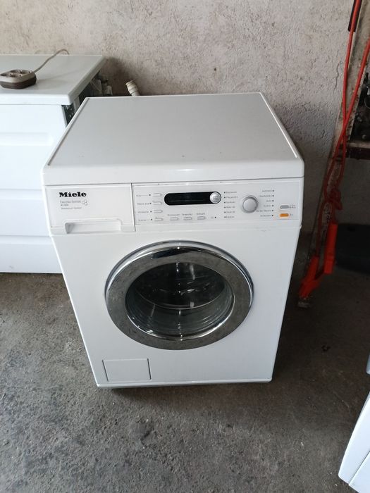 Перална миеле обслуже на работеща