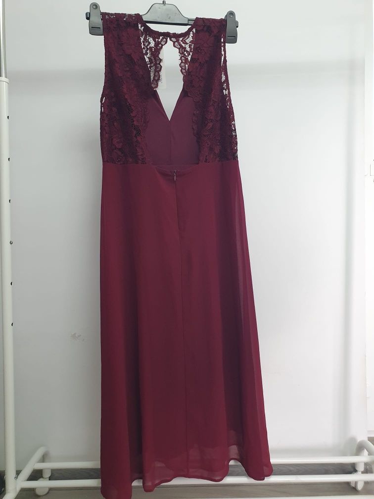 Rochie eleganta culoare bordo