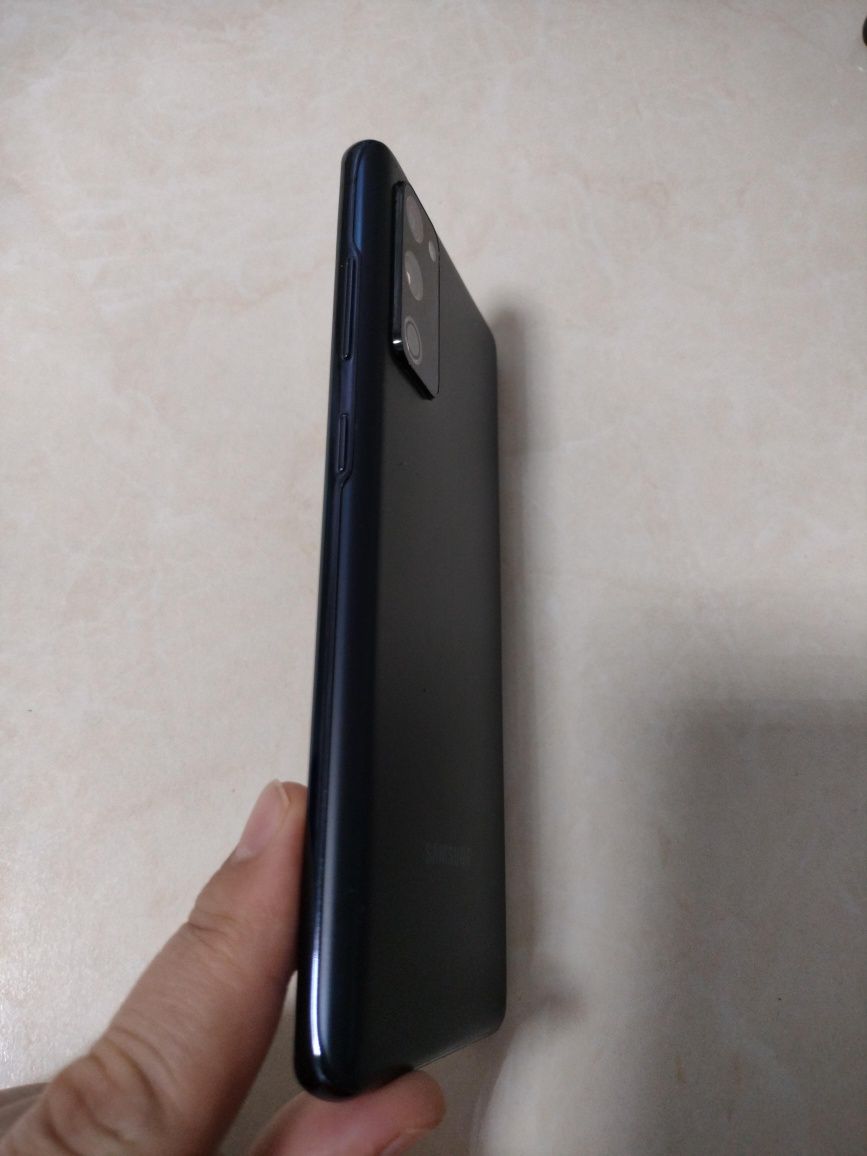 Samsung Galaxy S20 FE 5G  6/128GB IDEAL