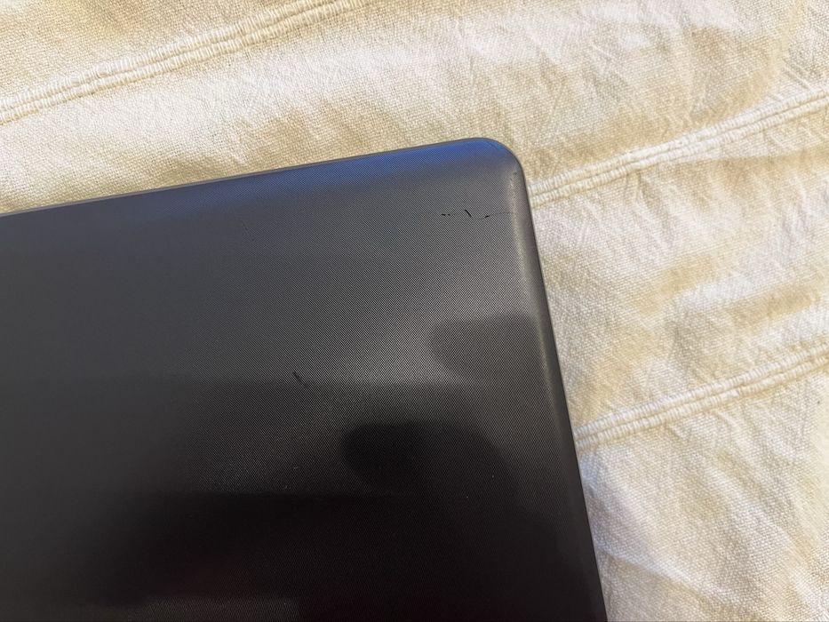 Laptop Asus VivoBook 15 15.6” inch X542UAR i5-8250U