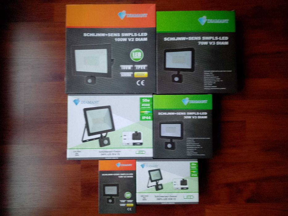 Proiectoare led ultra-slim,senzor de miscare,100,70,50,30,20,10W,4000K