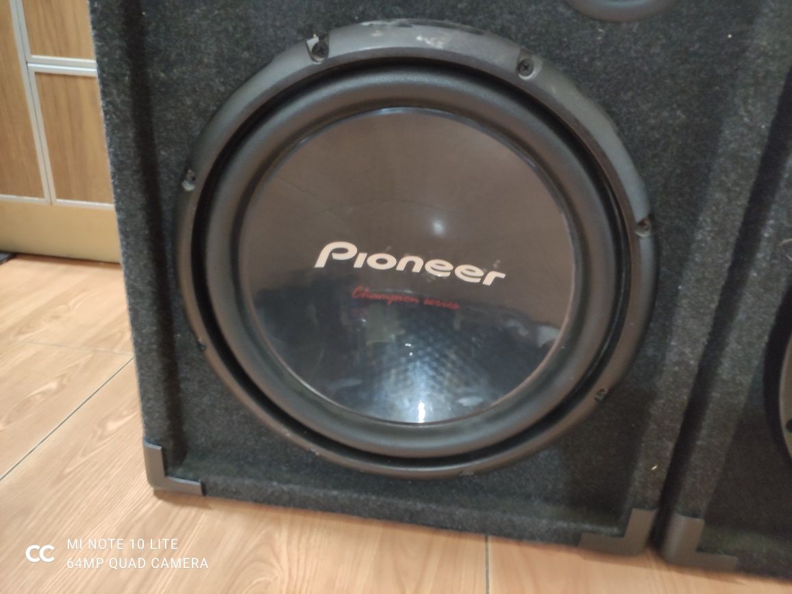 Тонколони Pioneer 12'