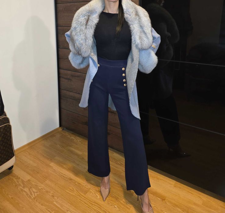 Палто от сребърна лисица