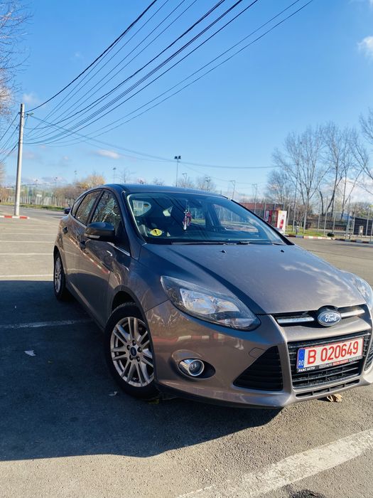 Vand Ford Focus ecoboost motor 1.0 benzina in stare,intretinuta…………..